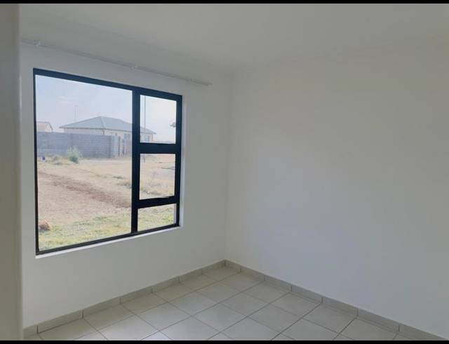 3 BEDROOM HOUSE FOR SALE IN WINDMILL PARK